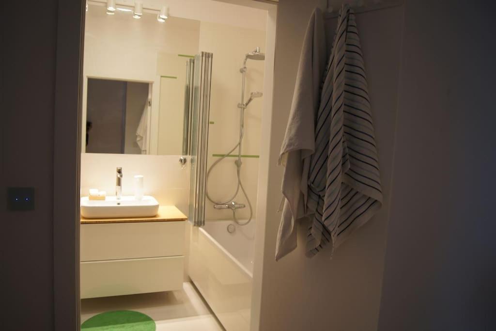 Appartement Cichy, Nowoczesny, Komfortowy Przy Galerii Mokotow à Varsovie Extérieur photo