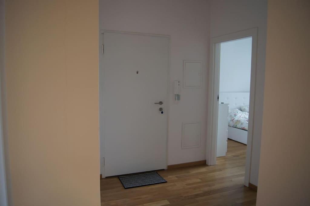 Appartement Cichy, Nowoczesny, Komfortowy Przy Galerii Mokotow à Varsovie Extérieur photo