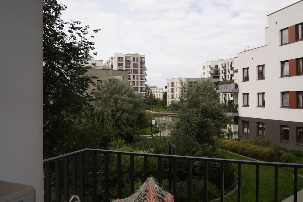Appartement Cichy, Nowoczesny, Komfortowy Przy Galerii Mokotow à Varsovie Extérieur photo